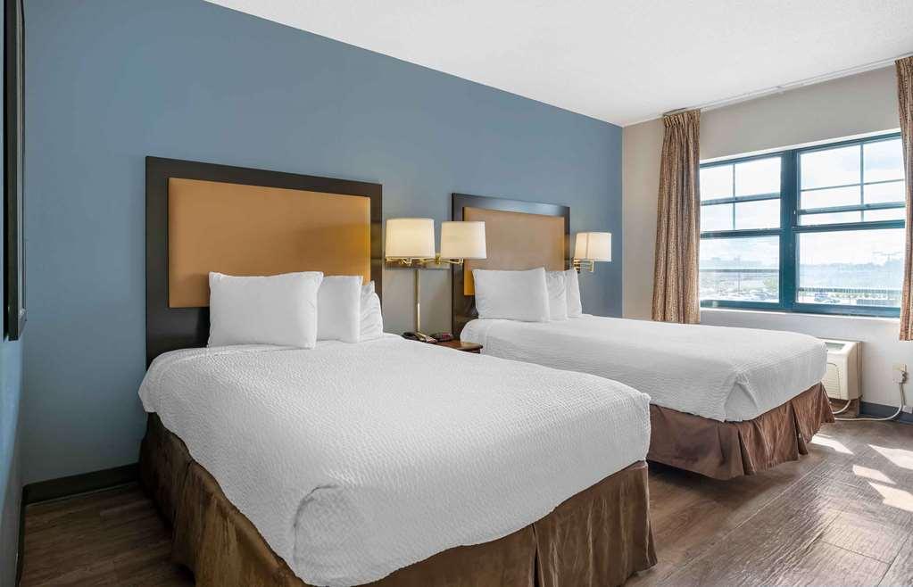 Extended America - Chicago - Midway Hotel 2*